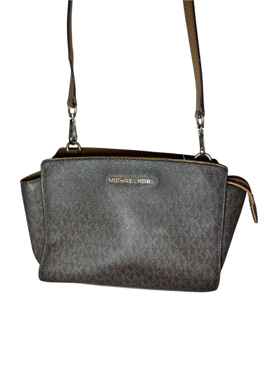 Michael Kors Handbags - Michael Kors Selma small Messenger Crossbody Bag in brown logo-print design